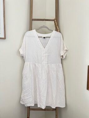 Universal Thread White V-Neck Babydoll Dress